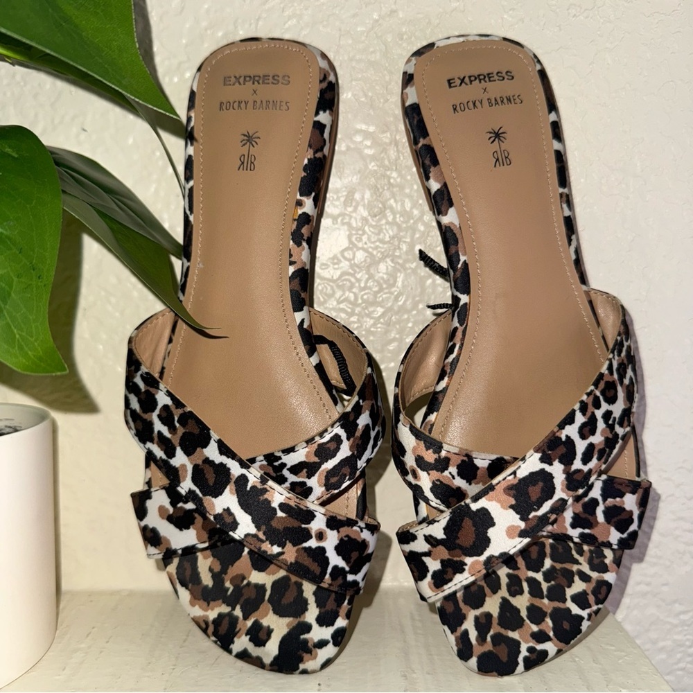 Express Leopard Print Slip On Sandals Size 6 Leather Upper Rocky Barns